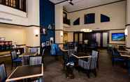 Restoran 3 Hampton Inn & Suites Port Arthur