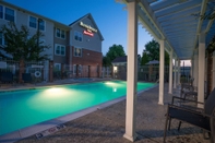 Swimming Pool Residence Inn by Marriott Salisbury