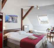 Bedroom 5 Base Lausanne