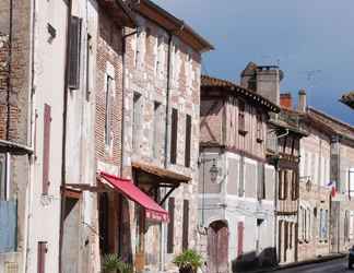 Exterior 2 Lagrange Vacances Port Lalande