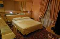 Bilik Tidur Hotel Roma