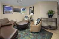 Lobby Candlewood Suites I-26 at Northwoods Mall, an IHG Hotel