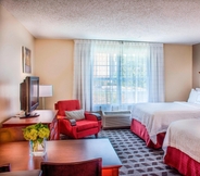 Bedroom 2 TownePlace Suites by Marriott Baltimore BWI Airport