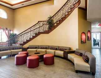 Lobby 2 Comfort Suites Gainesville