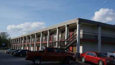 Exterior 4 Americas Best Value Inn Ft. Jackson