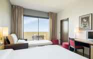 Phòng ngủ 4 Hotel ILUNION Calas De Conil