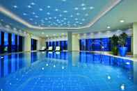 Swimming Pool Maritim Hotel Düsseldorf