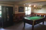 สิ่งอำนวยความสะดวกด้านความบันเทิง Redwings Lodge Sawtry