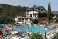 Swimming Pool Santa Susana Resort