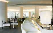 Bar, Cafe and Lounge 6 Starhotels Grand Milan