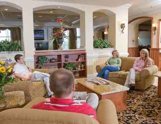 Lobby 2 Holiday Inn Conference Center - Valdosta, an IHG Hotel