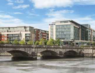 Exterior 2 Limerick Strand Hotel