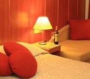Bedroom 2 Marko Polo Hotel by Aminess