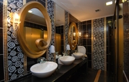 Toilet Kamar 3 Grand Zaman Garden Hotel - All Inclusive