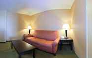 Ruang untuk Umum 3 Comfort Inn & Suites