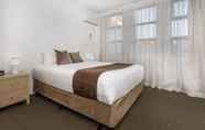 Kamar Tidur 5 Perth Ascot Central Apartment Hotel