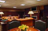 Bar, Cafe and Lounge Sheraton Duluth Hotel