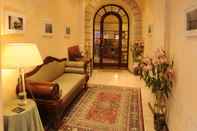 Lobby Albergo Orologio