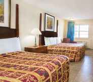 ห้องนอน 5 Knights Inn Orlando