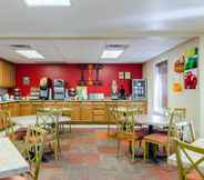 Restaurant 6 Quality Inn Junction City - Near Fort Riley