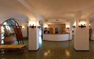 Lobby 6 Hotel Carasco