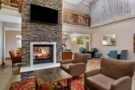 Lobby La Quinta Inn & Suites by Wyndham Boone University