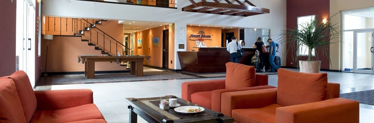 Lobby Howard Johnson by Wyndham Resort Pilar