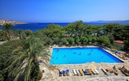 Swimming Pool 2 Sitia Beach City Resort & Spa