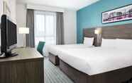 Bilik Tidur 2 Leonardo Hotel Plymouth -  Formerly Jurys Inn