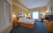 Bedroom 7 Fairfield Inn & Suites by Marriott Hinesville Fort Stewart