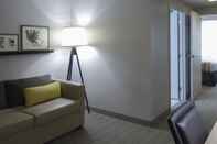 Common Space Country Inn & Suites by Radisson, Washington, D.C. East - Capitol Heights, MD