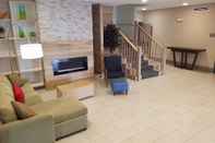 Lobby Country Inn & Suites by Radisson, Washington, D.C. East - Capitol Heights, MD