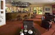 Bar, Cafe and Lounge 7 Swiss Inn Pyramids Golf Resort