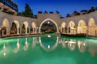 Swimming Pool Shangri-La, Qaryat Al Beri, Abu Dhabi