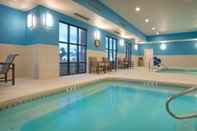 Swimming Pool Hampton Inn & Suites Pocatello