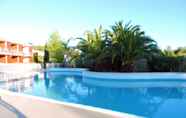 Kolam Renang 2 Appart'hotel Victoria Garden La Ciotat