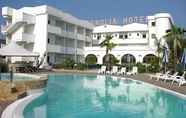 Swimming Pool 3 Hotel Magnolia