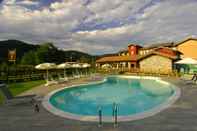 Swimming Pool Hotel Cortese