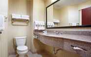 In-room Bathroom 3 Best Western Plus Waxahachie Inn & Suites
