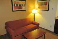 Common Space Best Western Plus Waxahachie Inn & Suites