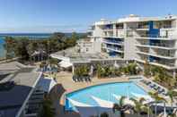 Swimming Pool Oaks Hervey Bay Resort and Spa