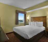 Bedroom 7 Bay View Resort