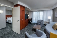 Ruang Umum Courtyard by Marriott Portland Airport