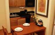 Bedroom 3 Homewood Suites by Hilton Fairfield-Napa Valley Area