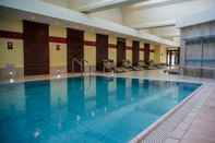 Swimming Pool Hotel Spa Pasino