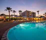 Swimming Pool 4 Baia D'Oro Hotel