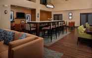 Lobby 5 Hampton Inn & Suites Rogers
