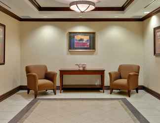 Lobby 2 Holiday Inn Express & Suites Huntsville, an IHG Hotel