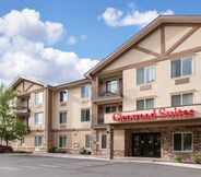 Bangunan 6 Comfort Inn & Suites Glenwood Springs On The River