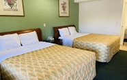 Bedroom 2 Monterey Oceanside Inn